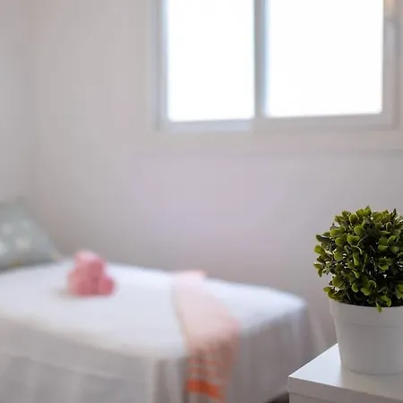 Bonito 2 Minutos De La Playa *