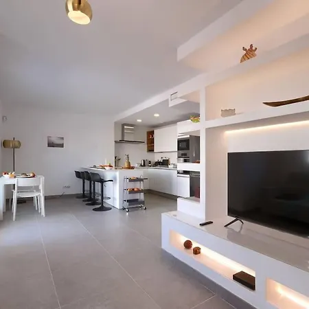 Bonito 2 Minutos De La Playa